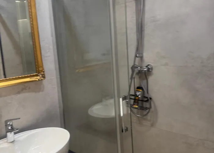 Plac Wolnosci 6 Bond Πόζναν